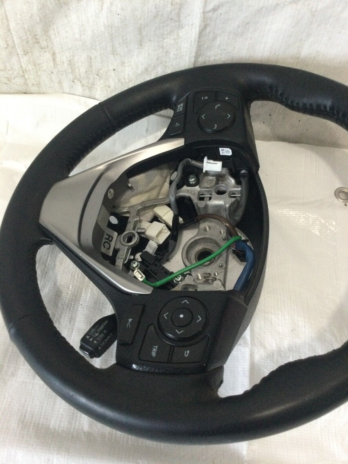 2018 Toyota RAV4 Black Steering Wheel W/ Controls OEM