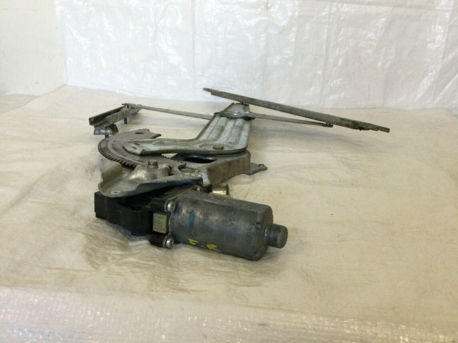 2007 Dodge Ram 3500 Front Right Window Door Regulator OEM