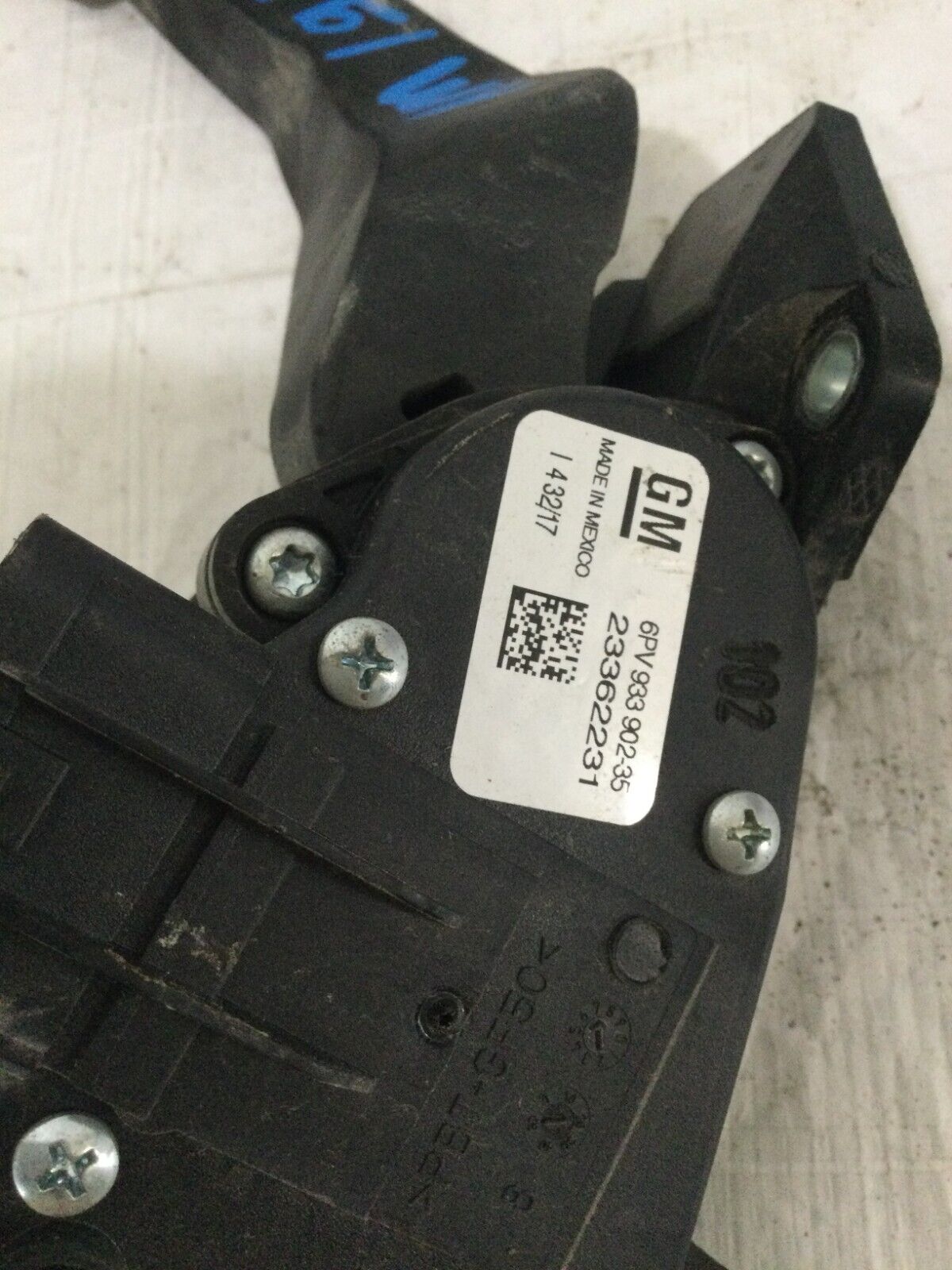 2018 Chevrolet Silverado 1500  Gas Pedal Accelerator Travel Sensor 23362231