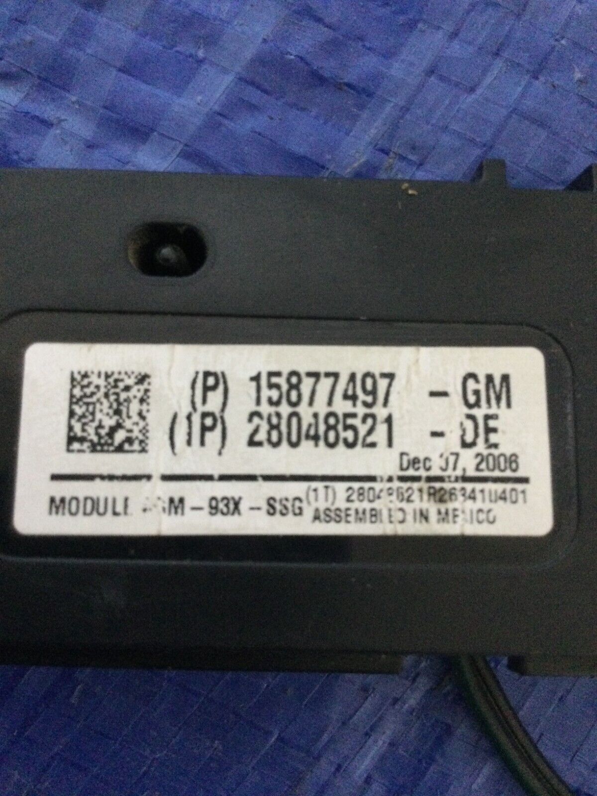 2007  Cadillac Escalade ESV Power Radio Antenna Control Module 15877497 OEM