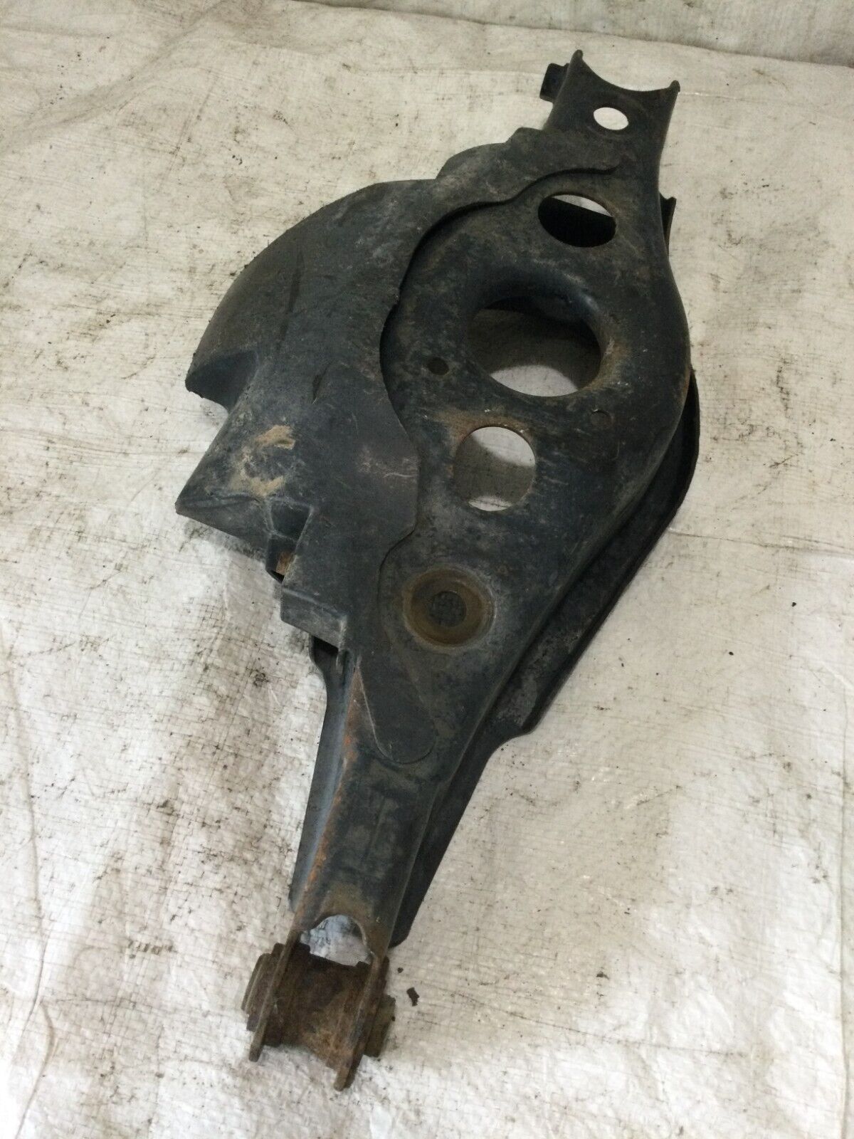 2016 Toyota Rav4 Lower Control Trailing Arm Rear Left OEM