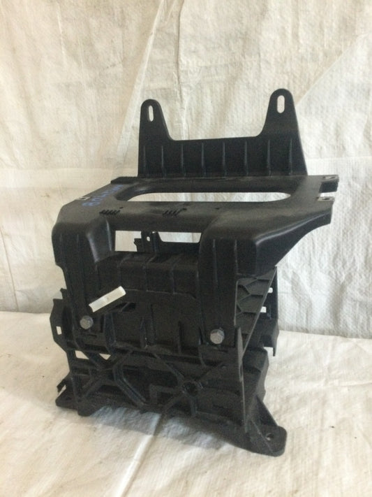 2013 Audi A4 Satellite Radio AMP Module Bracket OEM 8T0907368A
