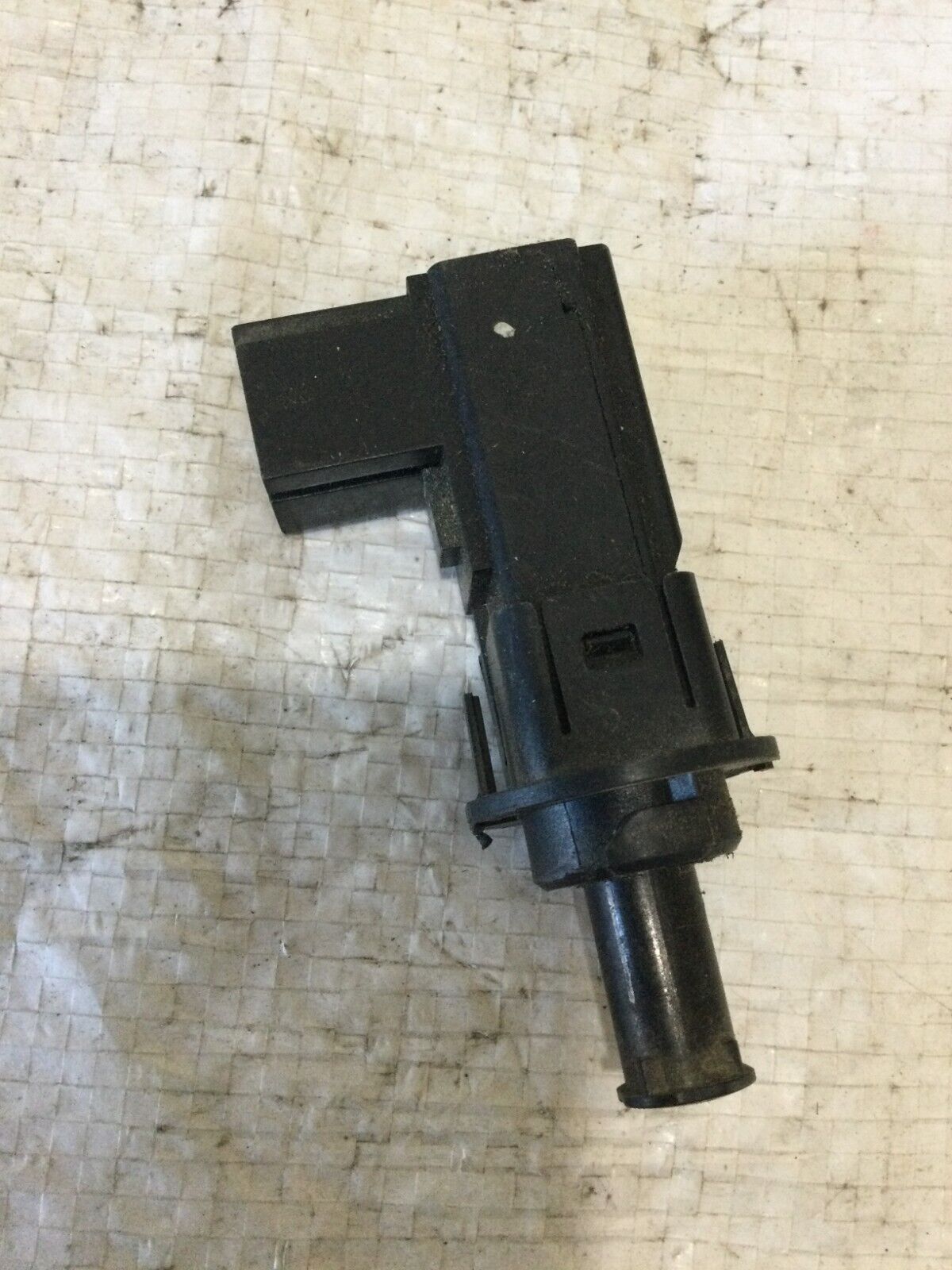 2018 Dodge Ram 1500 Brake Light Stop Light Switch Sensor OEM