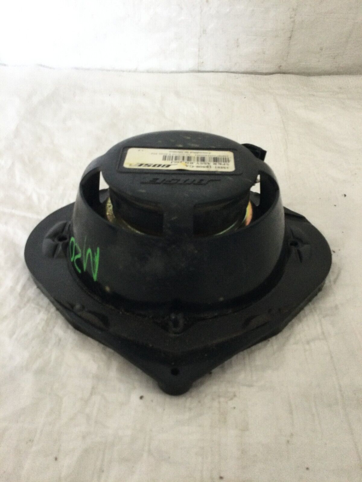 2005 Mazda 6 Front Right Door Speaker 3M81-18808-GA OEM