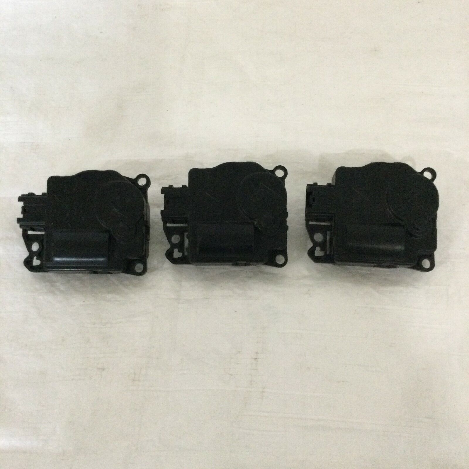 2017 Dodge Grand Caravan A/C Heater Flap Servo Actuator Motor 545250008 OEM 