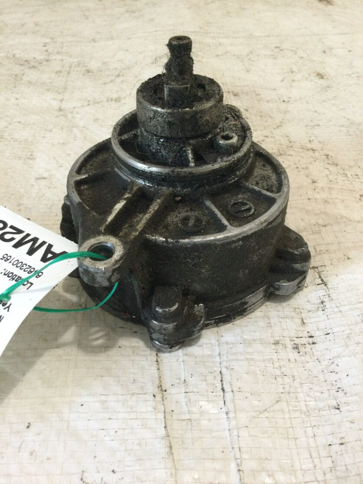 2006 Dodge Sprinter Van Turbo Diesel Engine Brake Vacuum Pump OEM