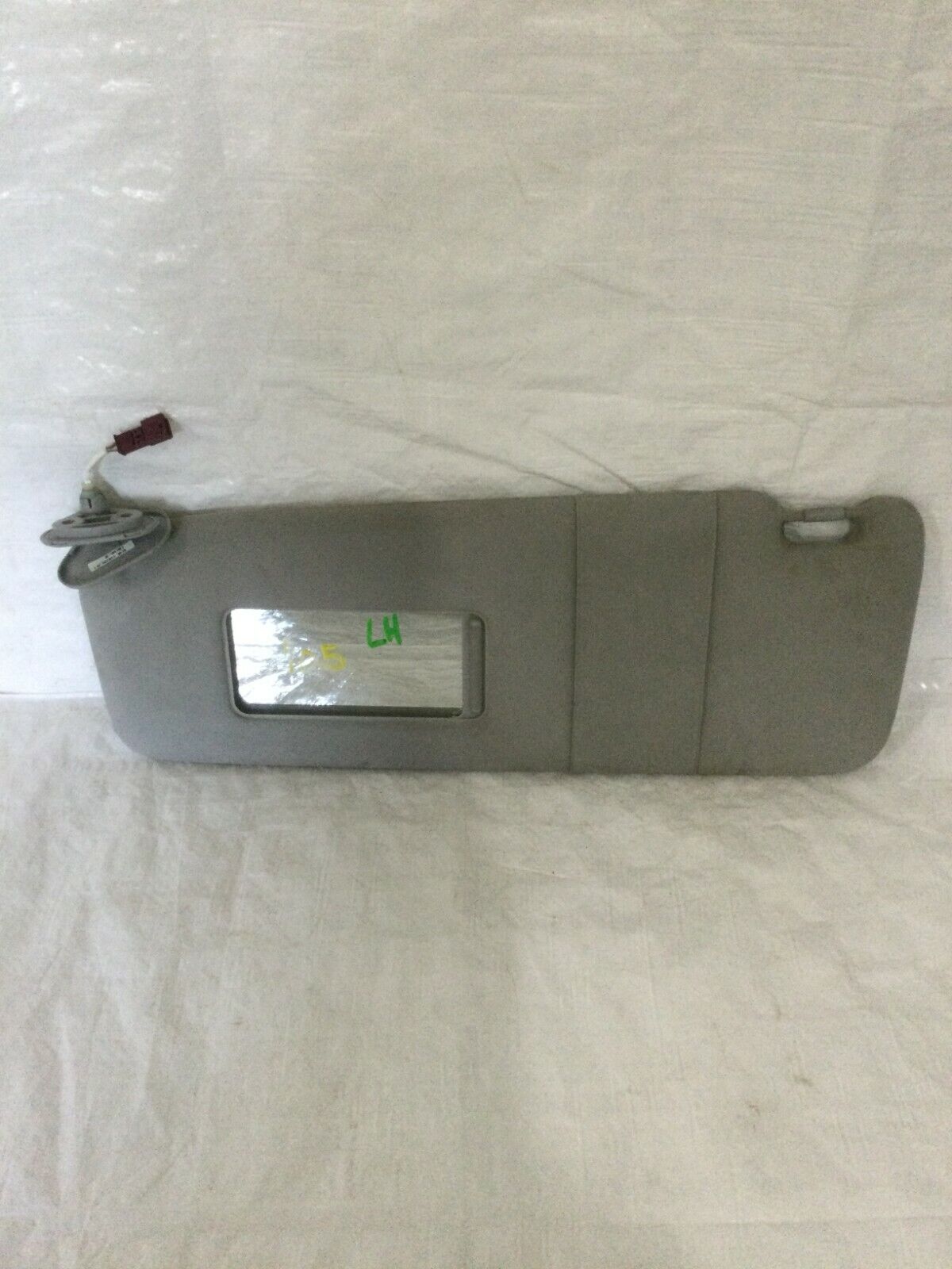 2006 BMW 750Li Sedan Left Sun Visor OEM LH