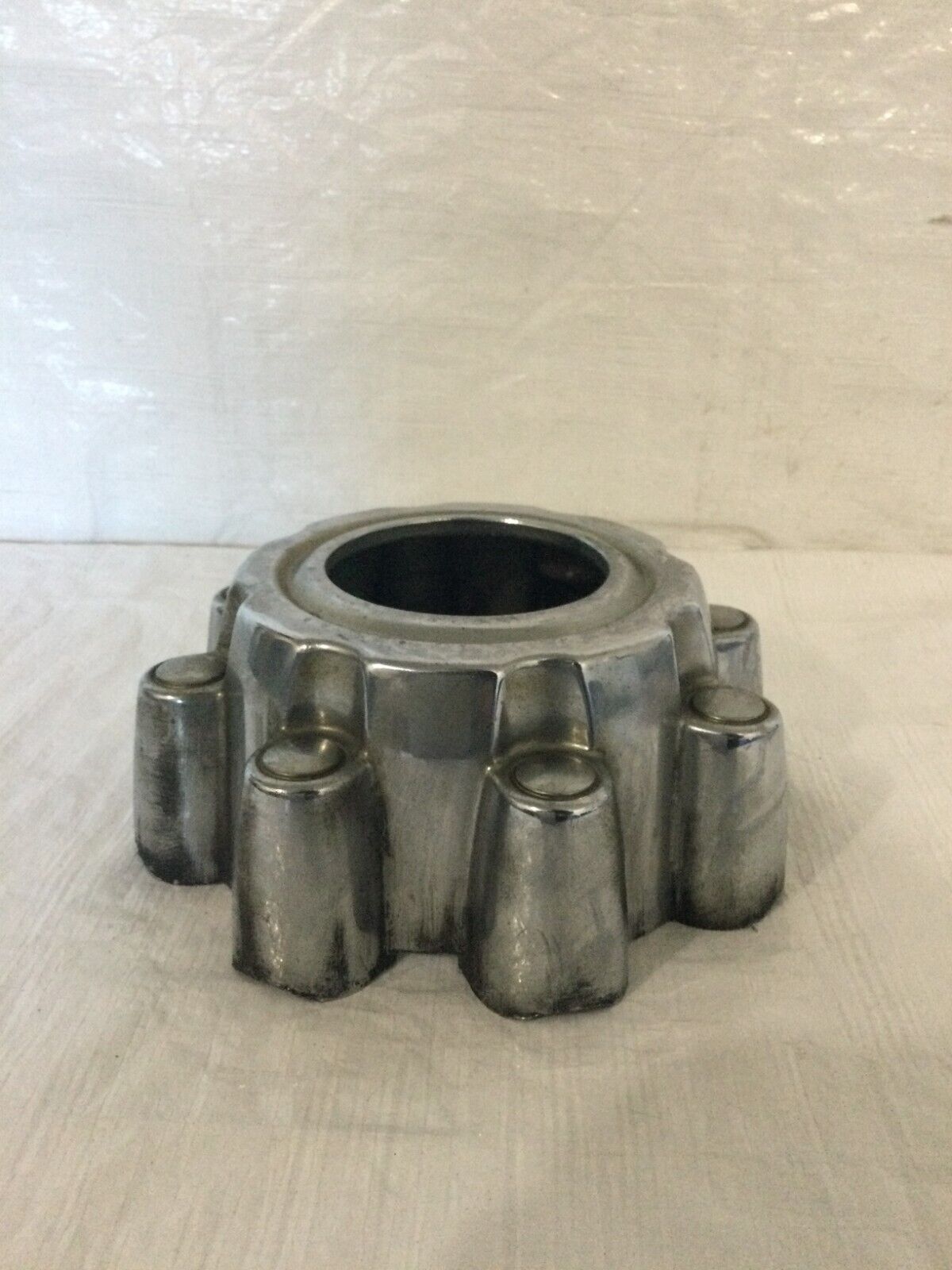 2005 Ford F250SD Center Cap Wheel Genuine OEM F250SD Chrome