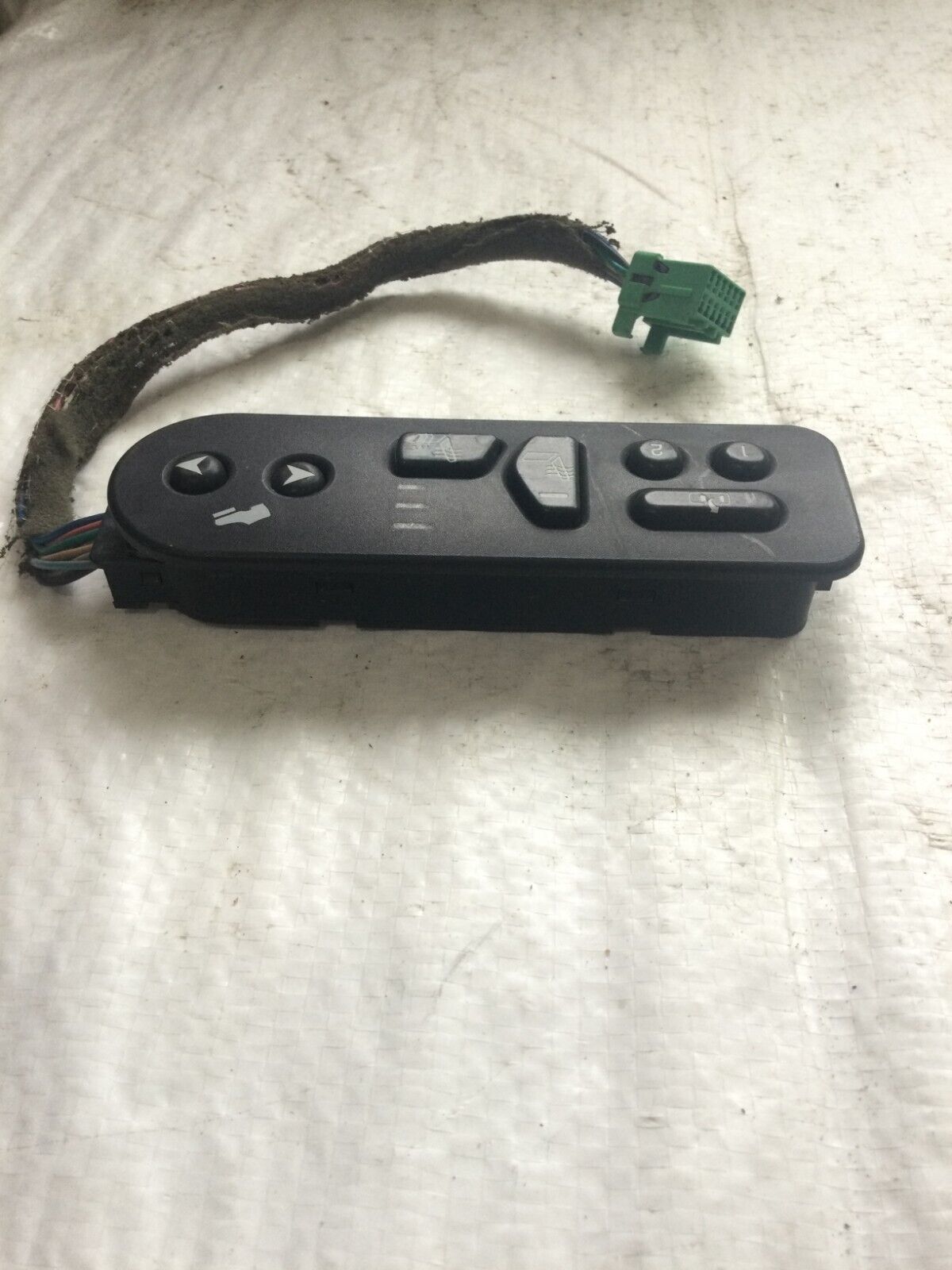 2003-2006 Cadillac Escalade Front Left Seat Heater Memory Pedal Switch OEM