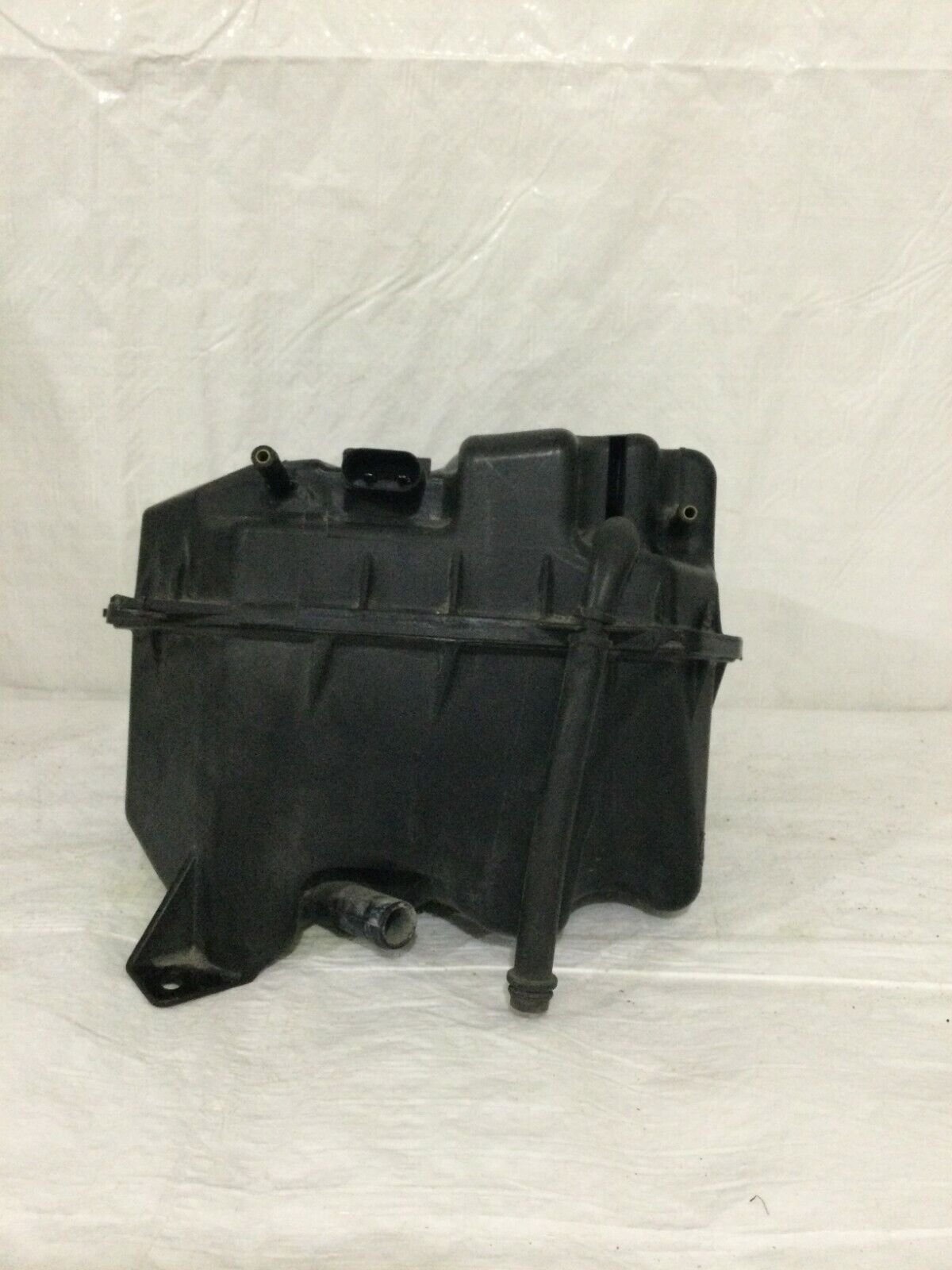 2007 Volkswagen Touareg Coolant Recovery Bottle OEM 3.6L 7L0121407E