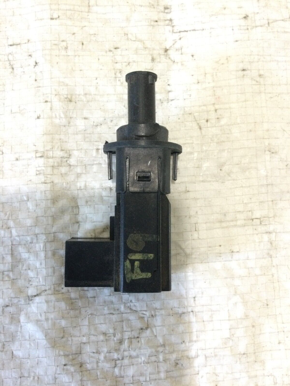 2018 Dodge Ram 1500 Brake Light Stop Light Switch Sensor OEM