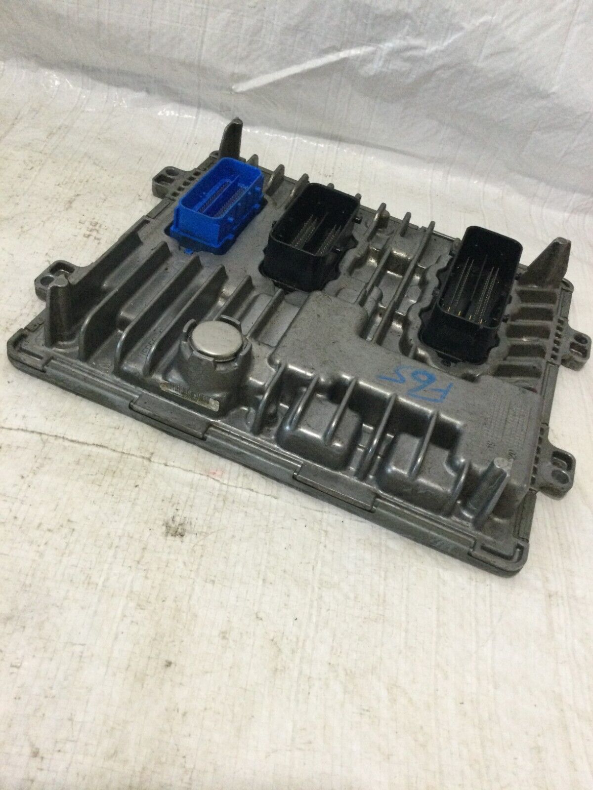 2019-2022 GMC Sierra 3500HD ECU ECM Engine Computer Control Module OEM 12714968