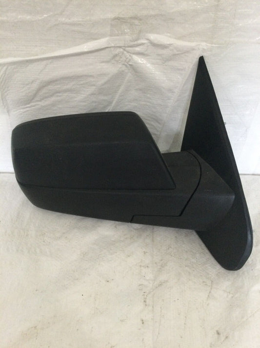 2014 -2018 Chevy Silverado Side View Mirror Manual Right Passenger OEM 23180067