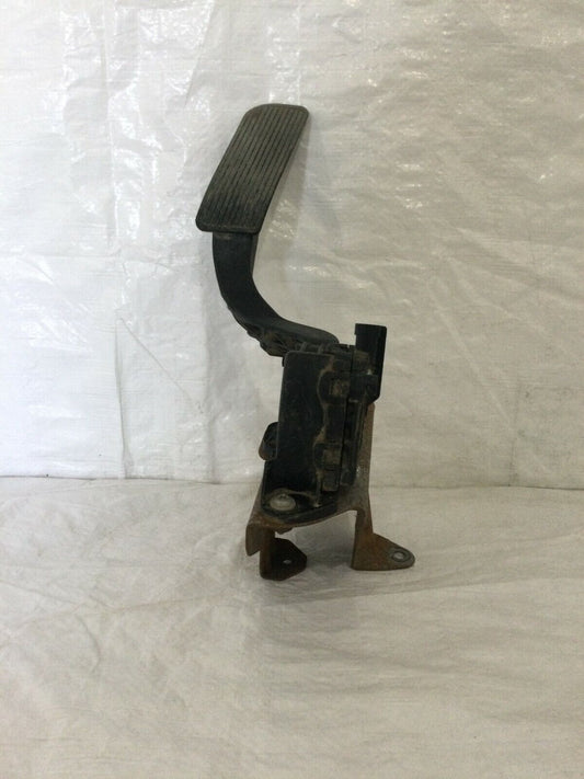 2009 Chevrolet Silverado 1500 Accelerator Gas Pedal OEM 25832864