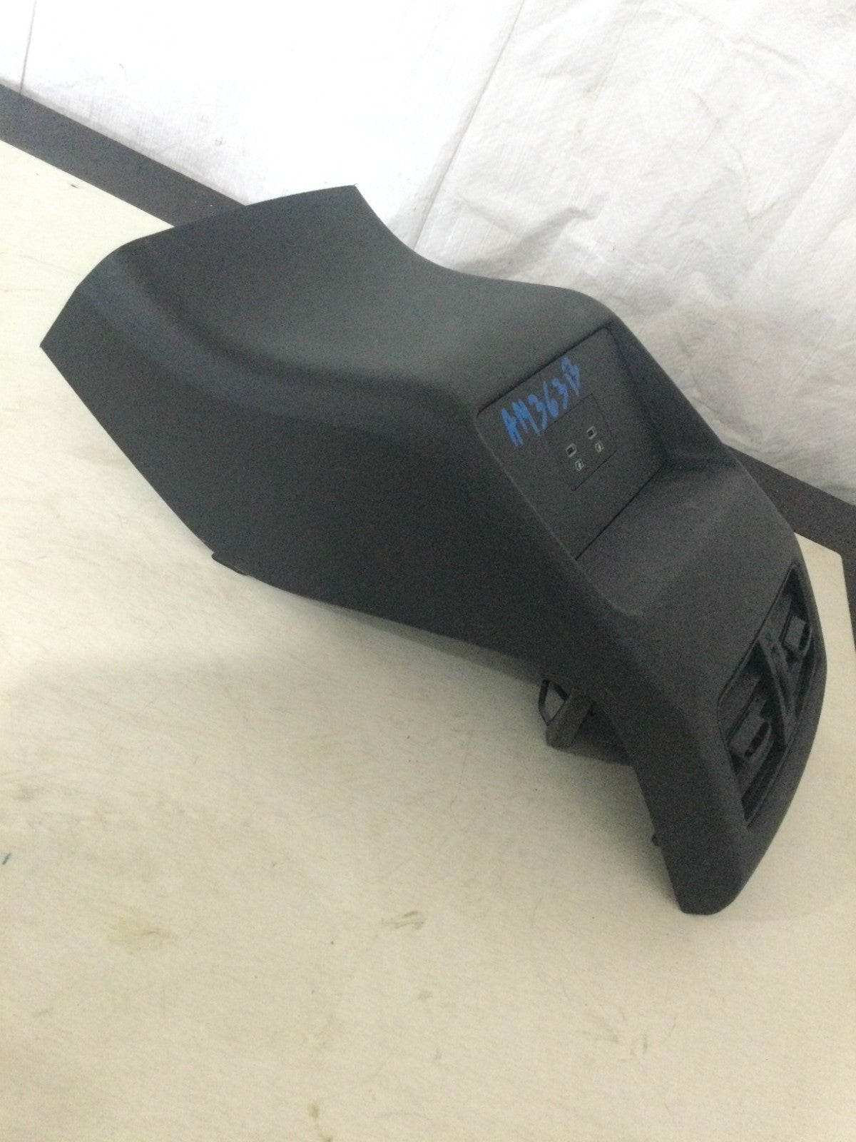 2024 Nissan Rogue 1.5L Rear Center Console Air Vents OEM