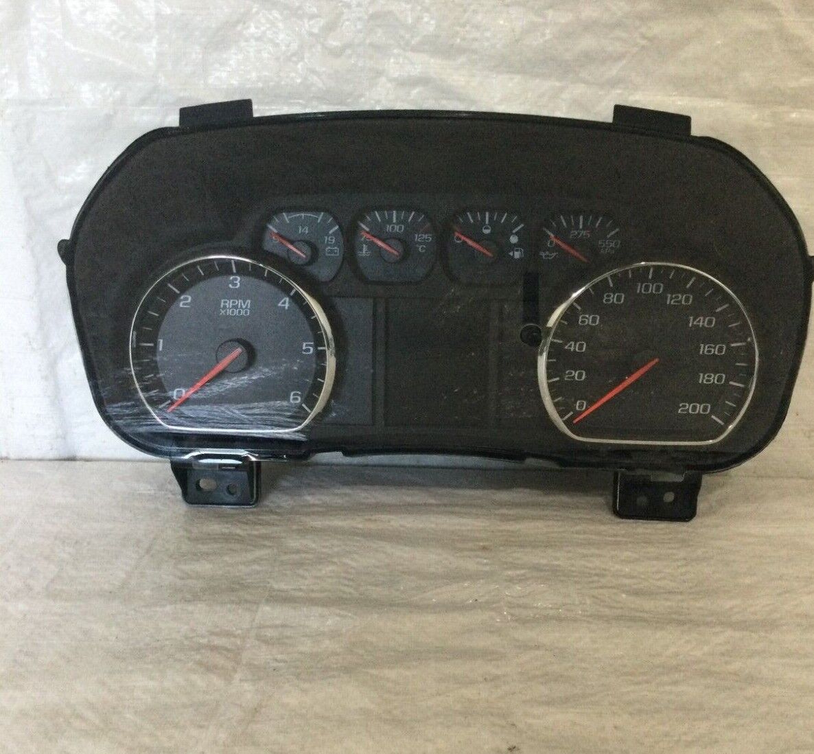 2018 Chevrolet Silverado 1500 Speedometer KPH Canada Market 84298026 OEM