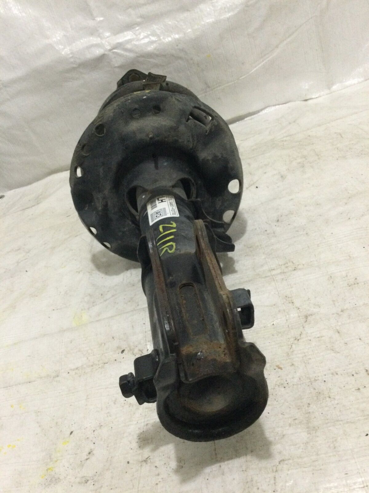 2017-2019 Hyundai Elantra Driver Strut Front Sedan Korea Built 54651F2800 OEM