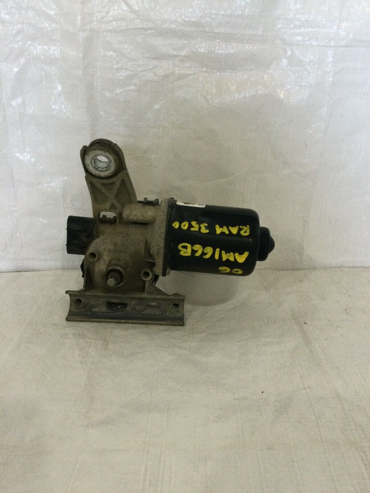 2007 Dodge Ram 1500 Front Windshield Wiper Motor OEM 