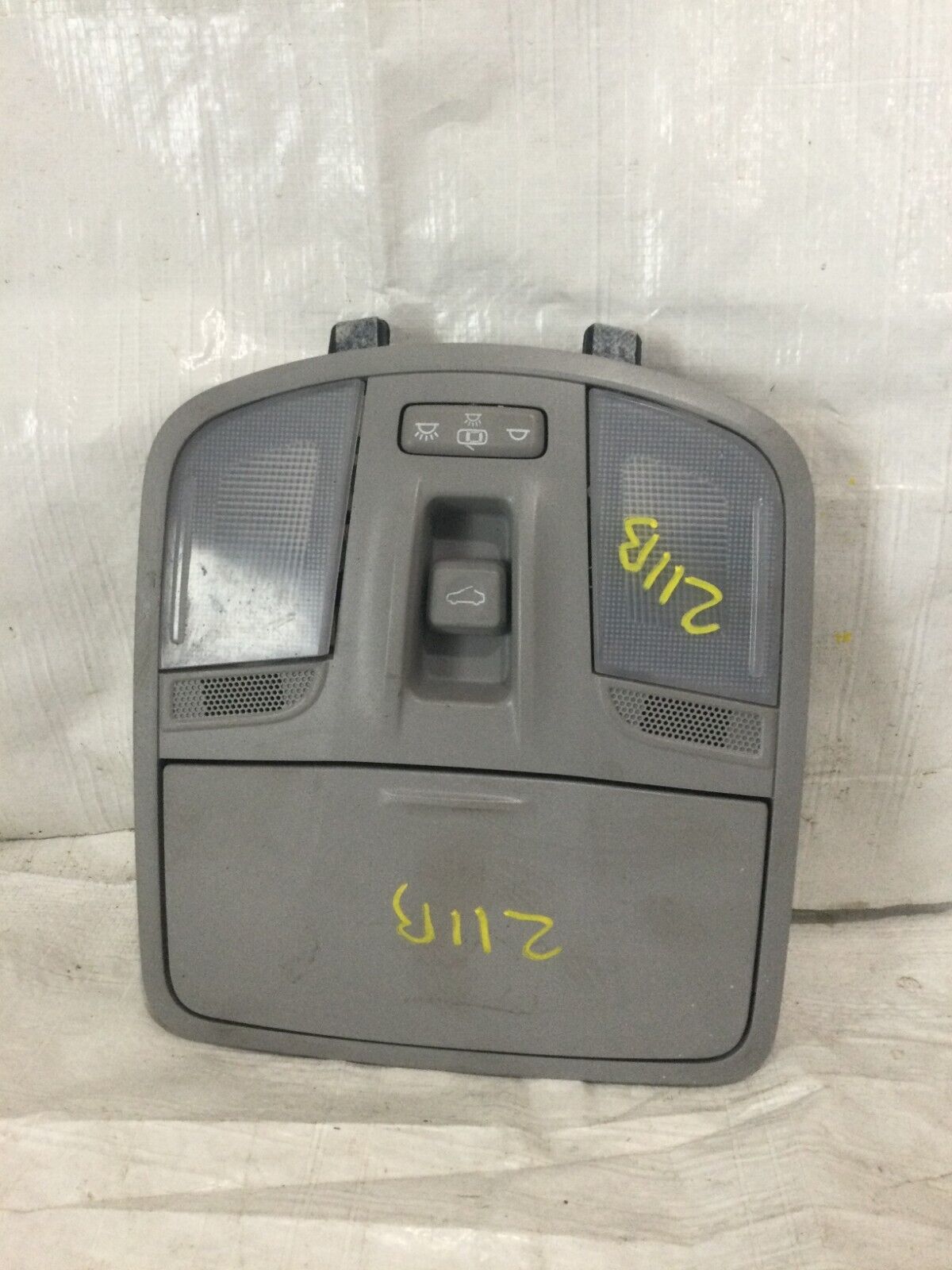 2017 Hyundai Elantra  Sedan Front Overhead Console 92810F2050TTX OEM