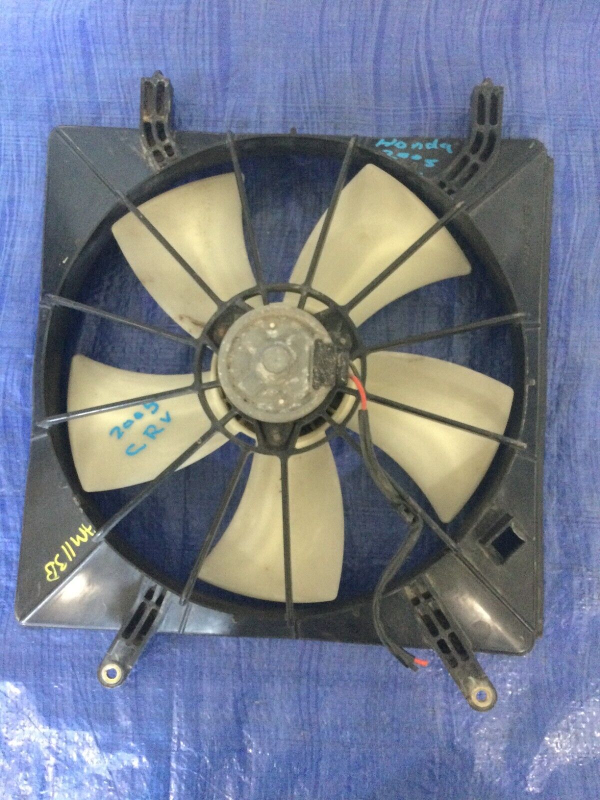 2005 2006 Honda CR-V CRV Condenser Cooling  Fan Assembly OEM