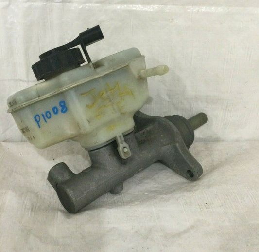 2010 Volkswagen Jetta Master Brake Cylinder W/ Reservoir 1K0611801C OEM