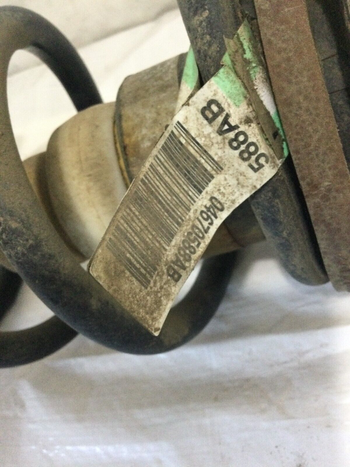 2017 Dodge Grand Caravan Rear Coil Spring 04670588AB OEM