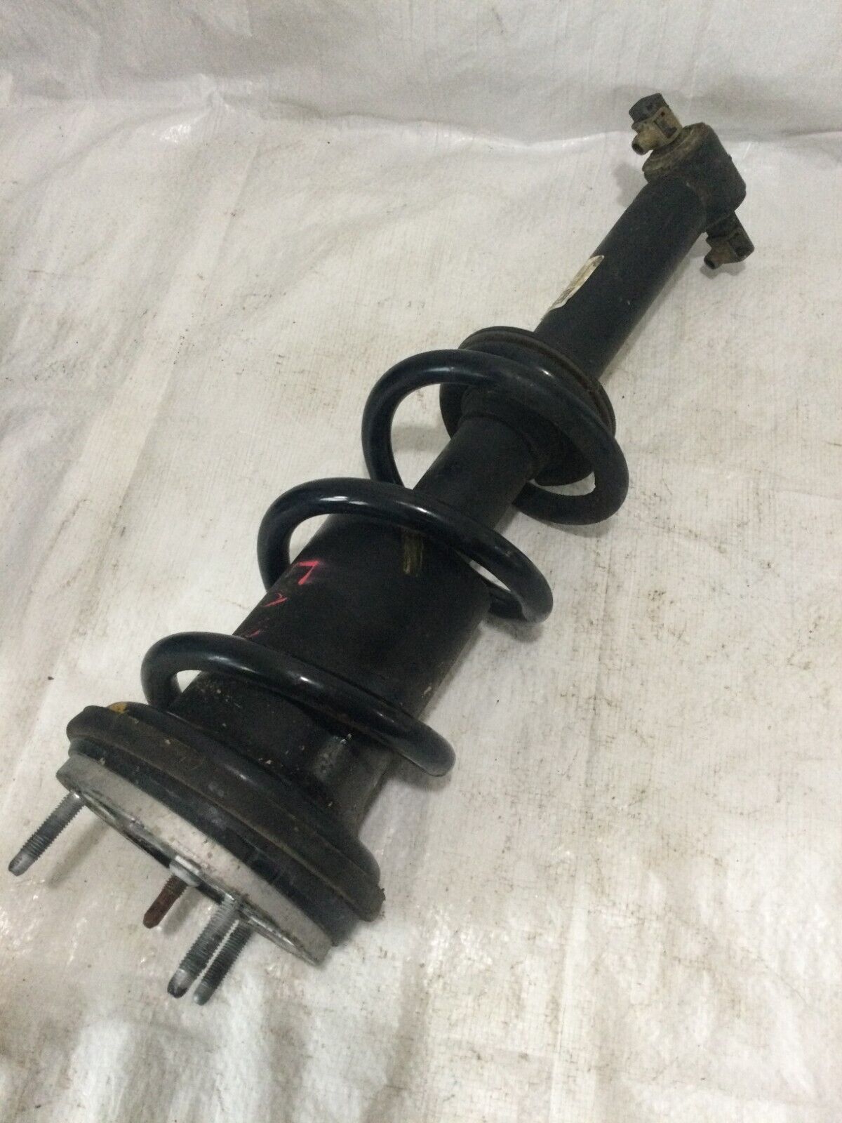 2021 Chevrolet Silverado 1500 Front Right Shock Strut Assembly OEM