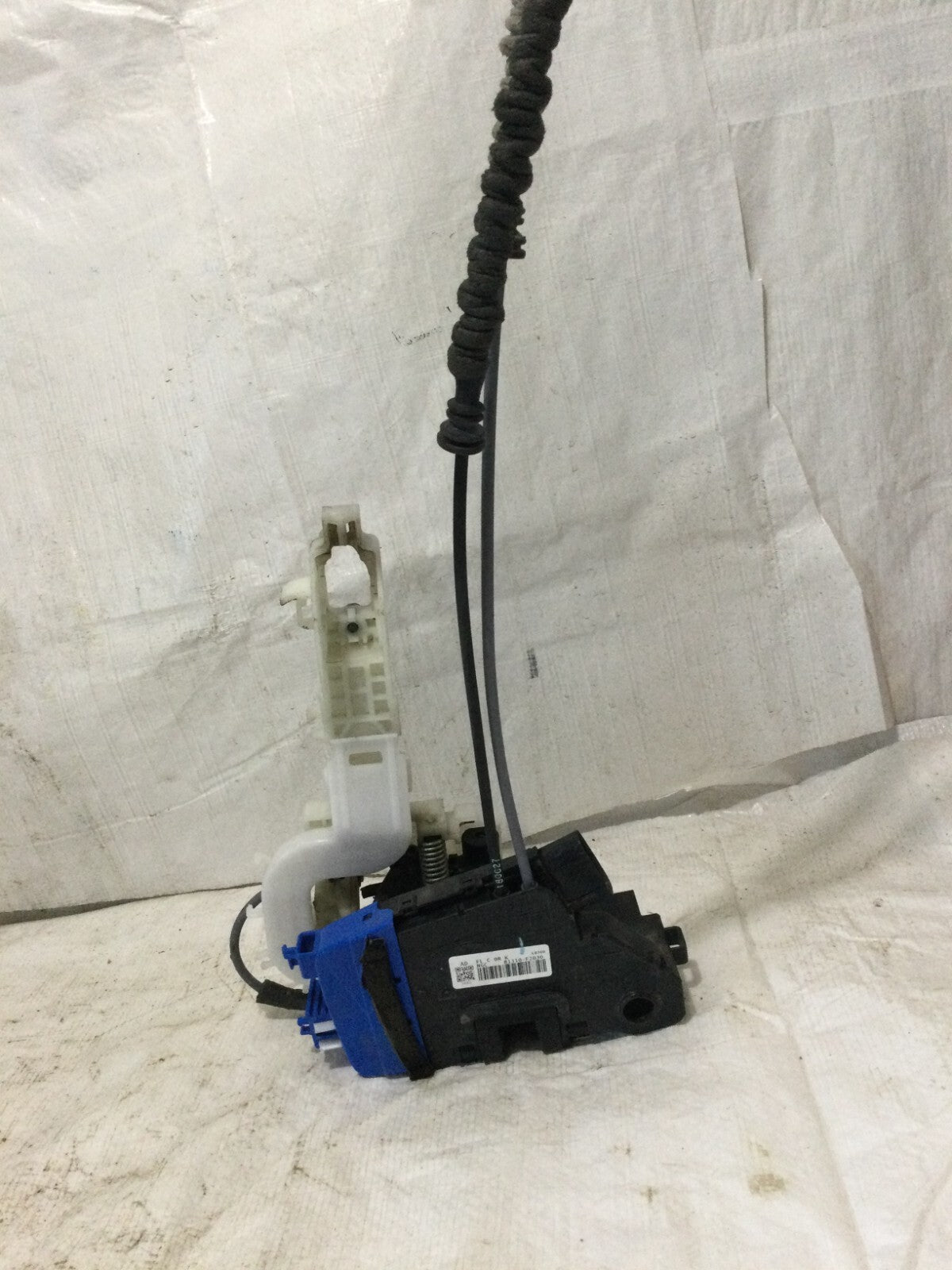 2017-2020 Hyundai Elantra Front Left Door Lock Latch Actuator 81310-F2030 OEM