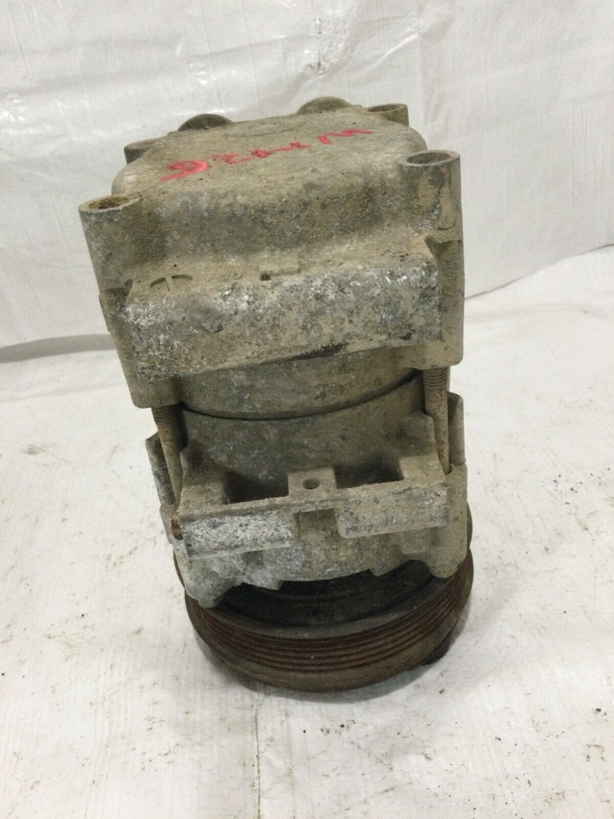 2006 Ford F-150  A/C Air Conditioning Compressor OEM