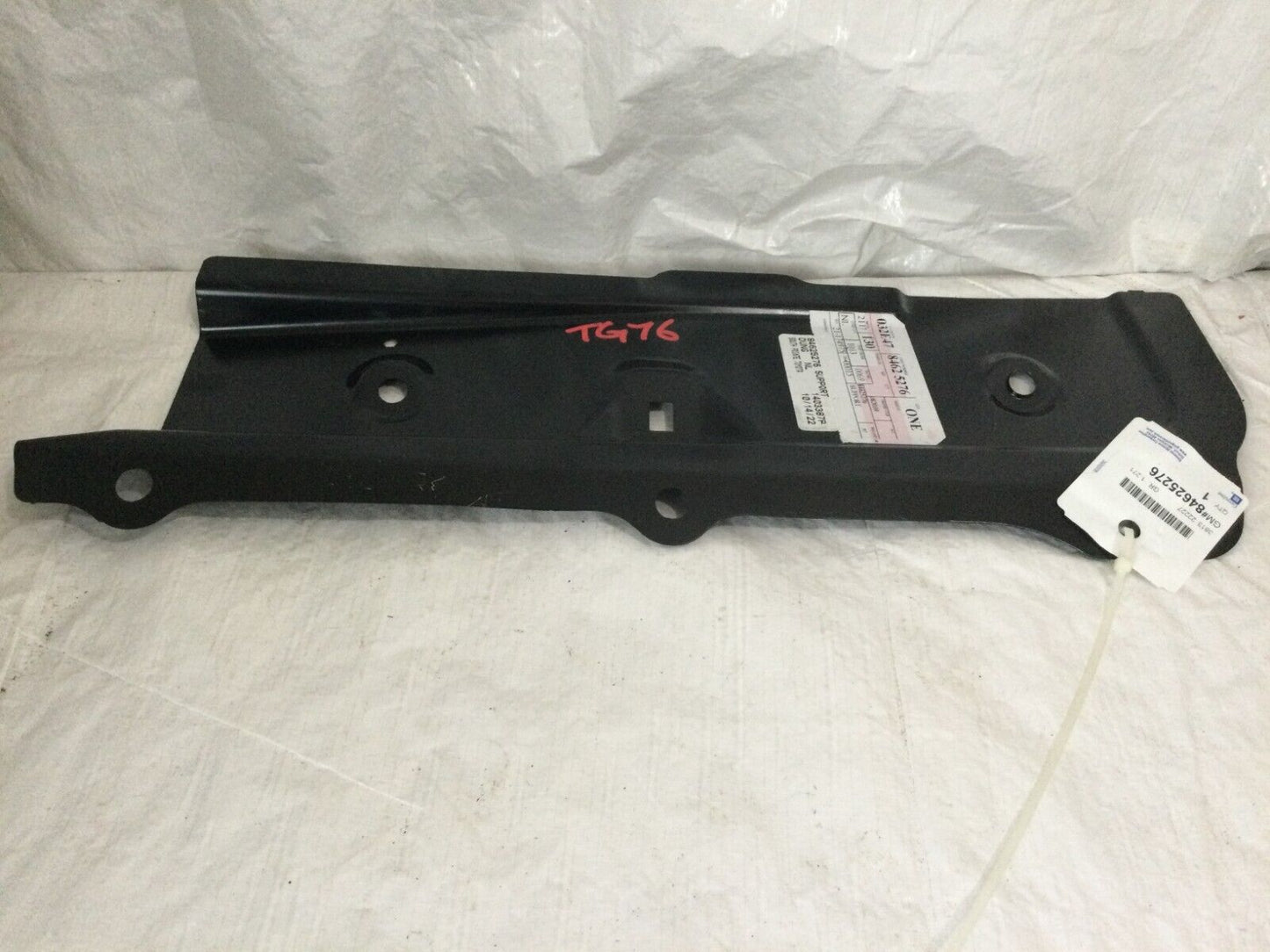 2019-2022 Chevrolet Silverado 1500 Left Front Side Panel OEM 84625276