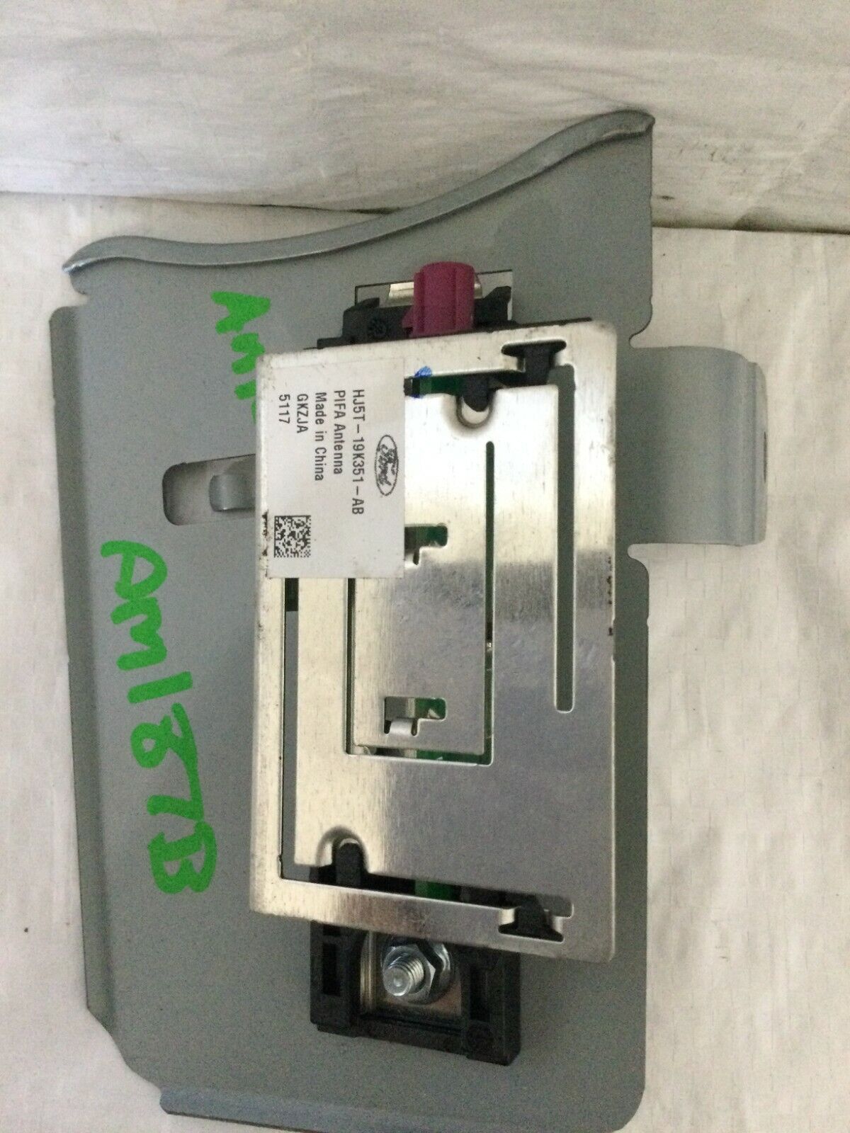 2018 Ford Escape Radio PIFA Antenna Control Module HJ5T-19K351-AB OEM