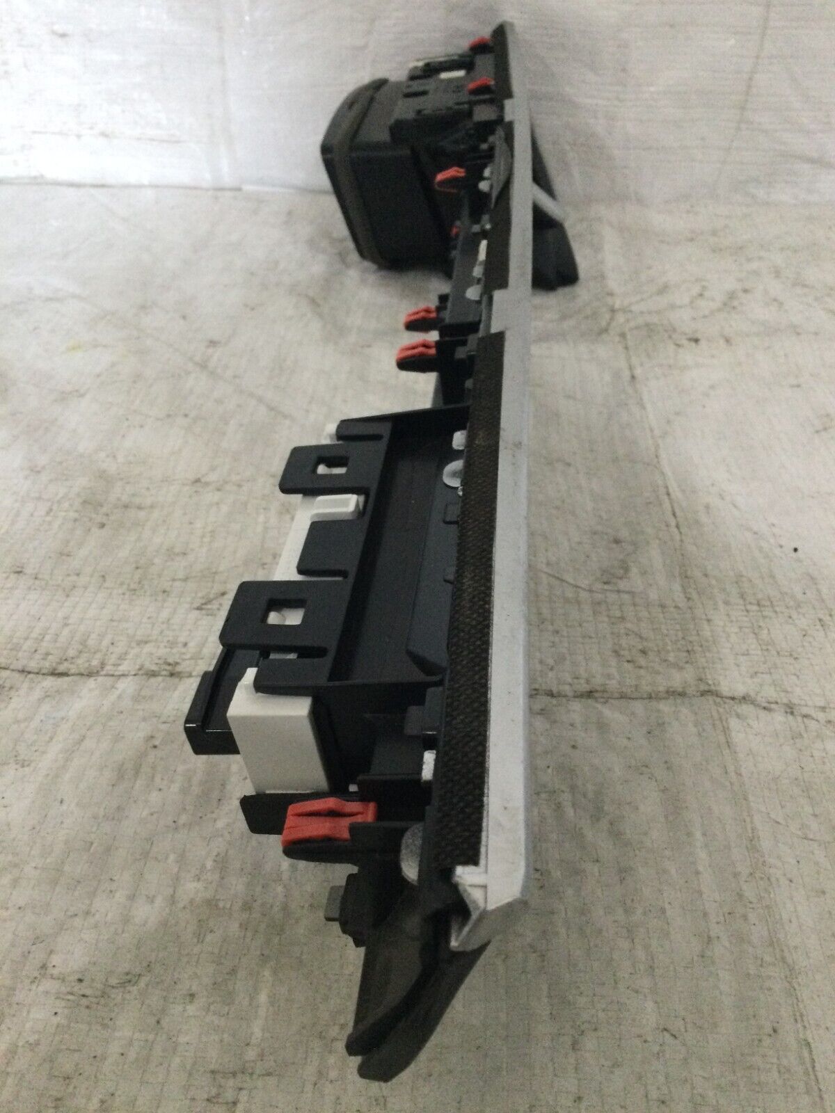 2019-2022 Toyota Corolla Right Side Passenger Dash Air Vent 55011-02260 OEM