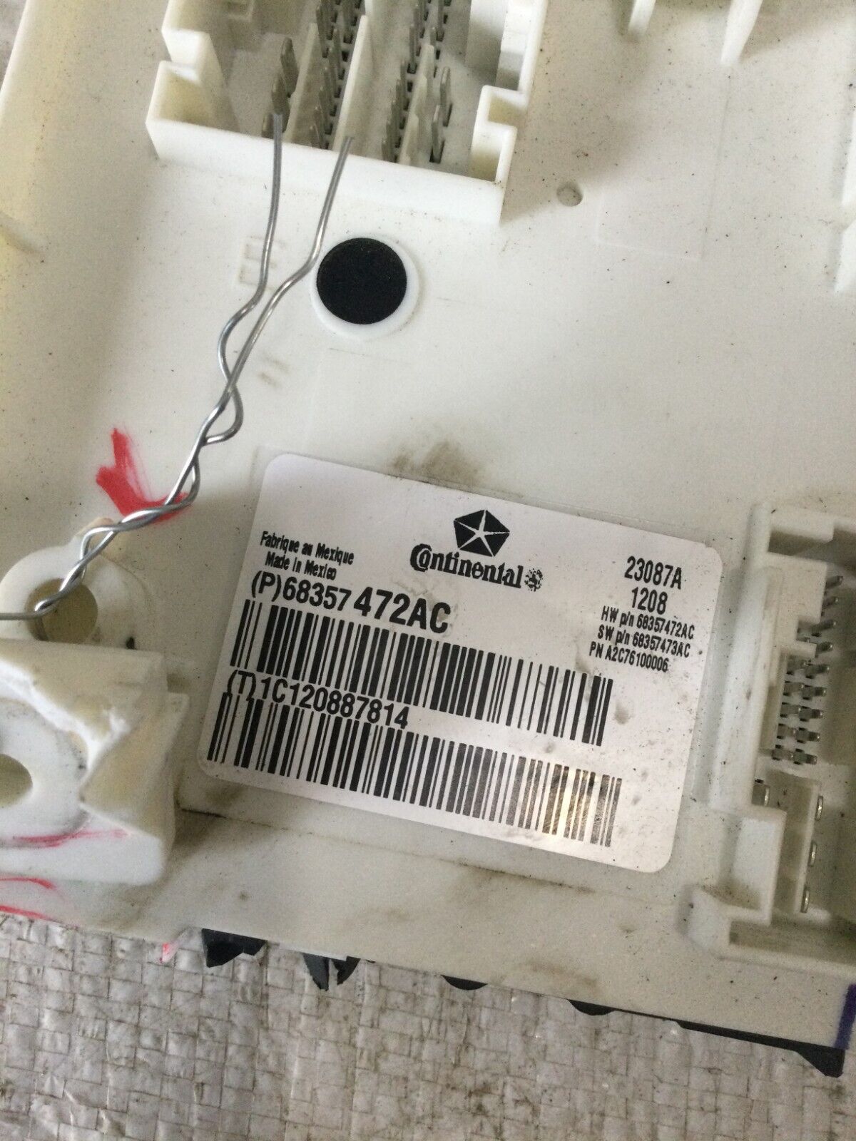 2018 Dodge  Ram  1500   Body Control Module  BCM 68357 472AC OEM