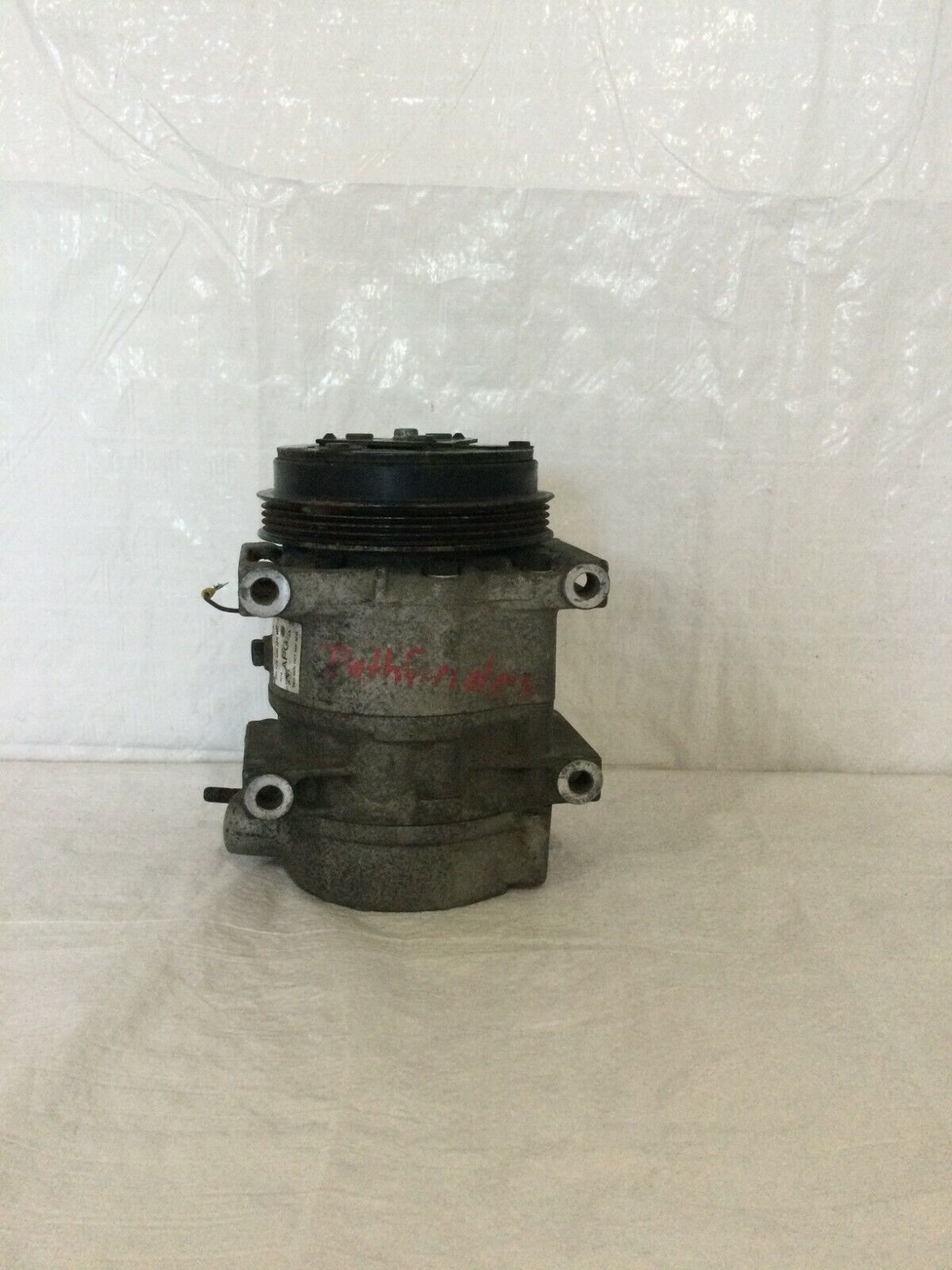 2002 Nissan Pathfinder A/C Air Compressor 3.5L