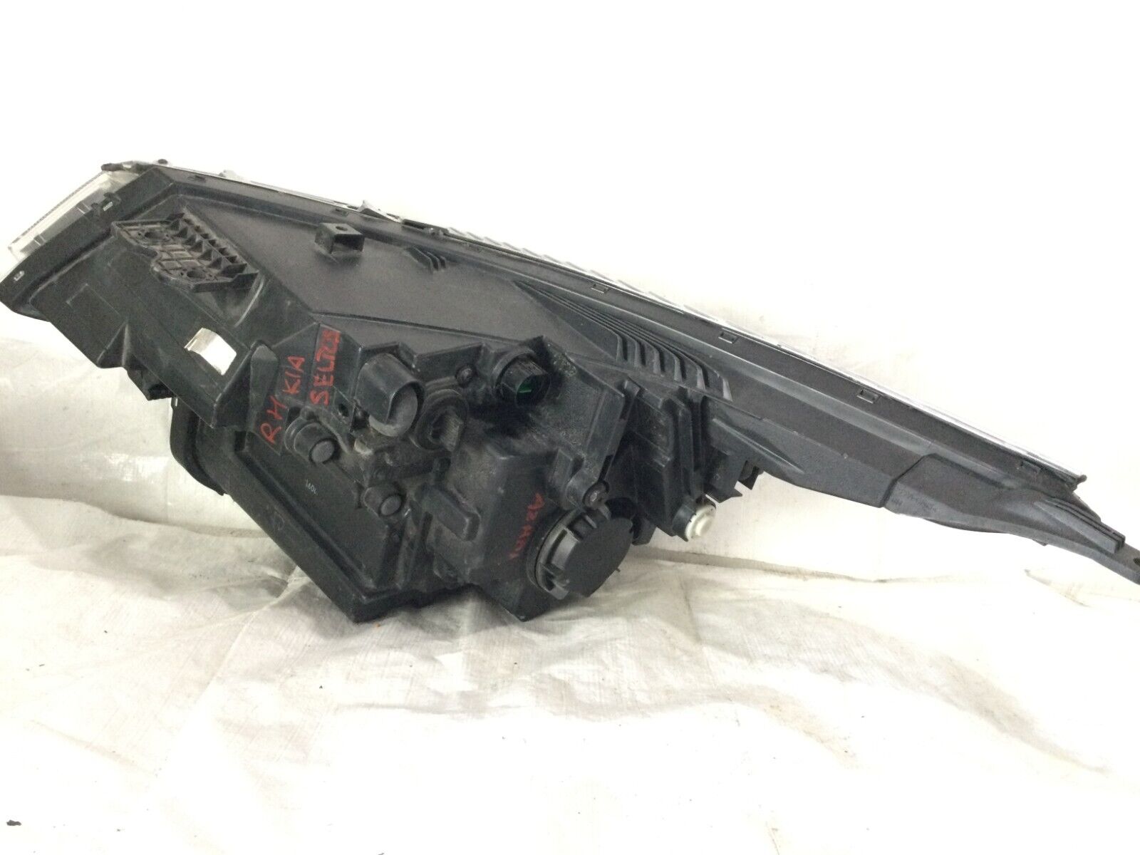 2020-2023 Kia Seltos Halogen/LED Headlight Passenger Right RH Side OEM