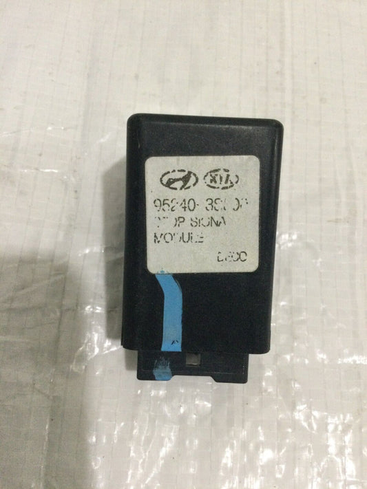 2010-2017 Hyundai Sonata Stop Brake Light Signal Lamp Relay 95240-3S OEM