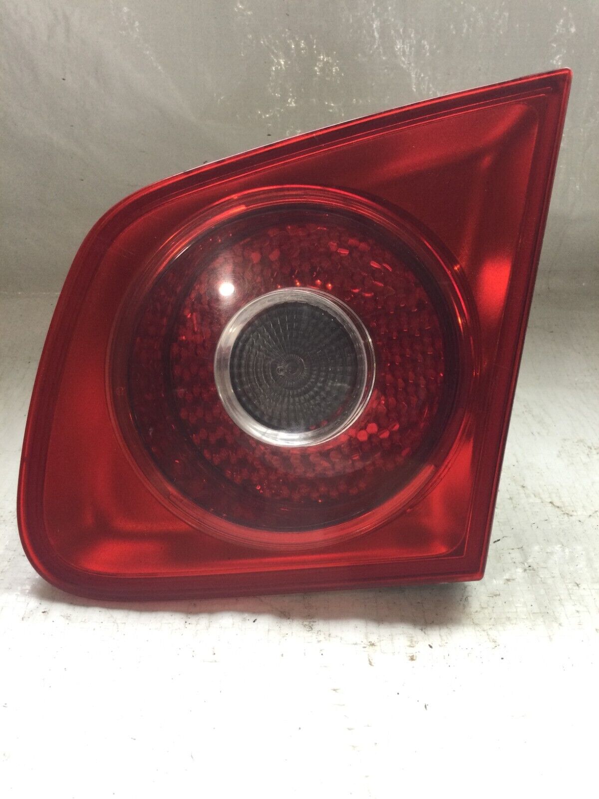 2005-2007 Volkswagen Jetta Rear Right Passenger Inner Tail Light 1K5945094J OEM