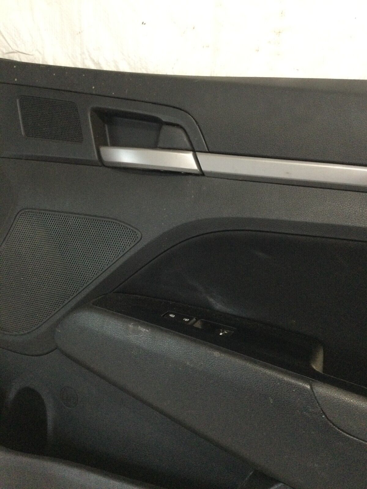 2017 Hyundai Elantra Front Right Passenger Door Trim Panel OEM