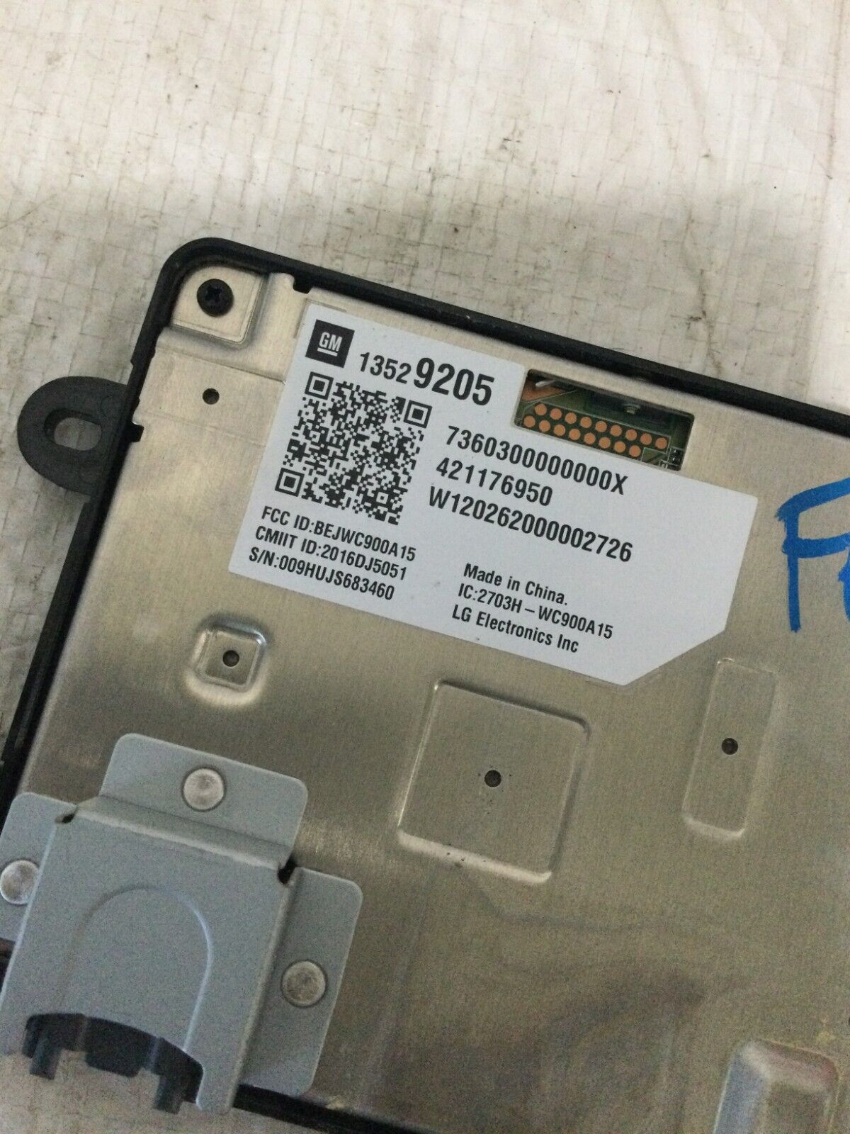 2019-2022 GMC Sierra 3500HD Wireless Charger Control Module OEM 13529205