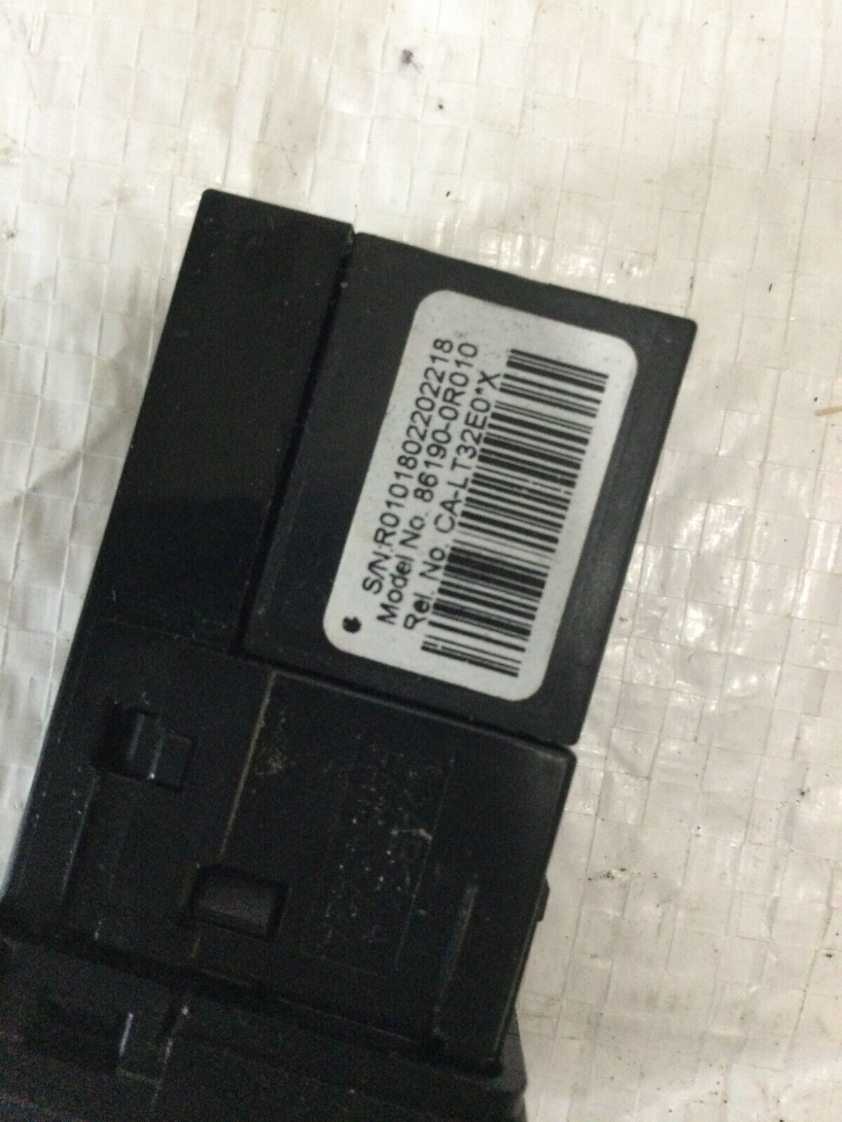 2018 Toyota Corolla  Auxiliary  Audio Jack  USB Port Adapter  86190-0R010 OEM