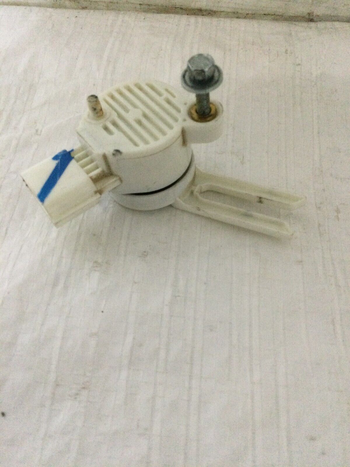 2019 GMC SIERRA  2500 Brake Pedal Position Sensor 13583374 OEM