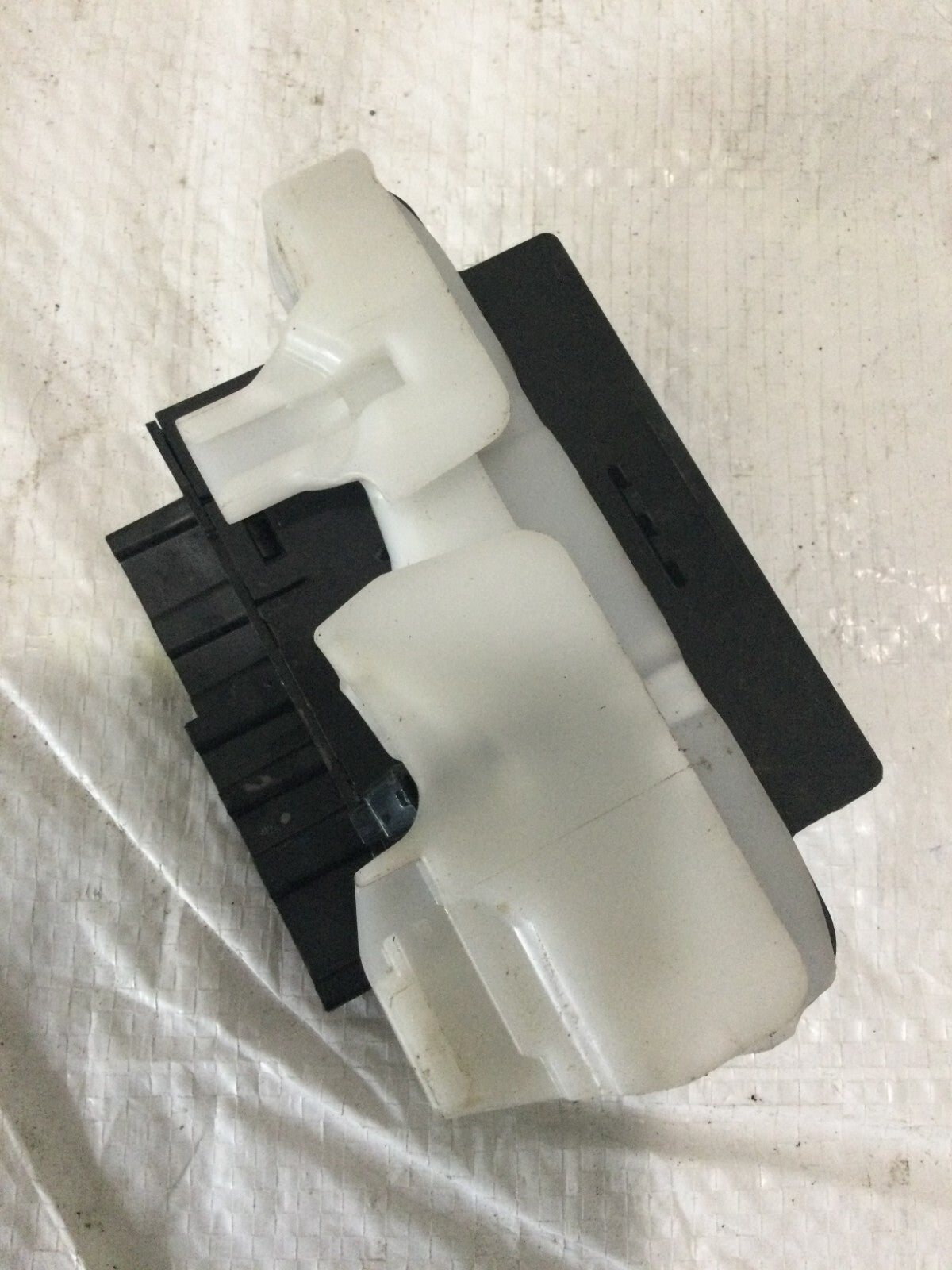 2019-2020 Ford F-150 F150 Front Left Door Control Module OEM