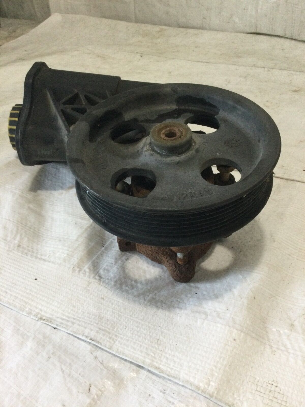 2003 Dodge Ram 1500 Power  Steering Pump  52113454AH OEM