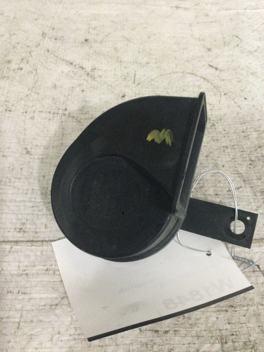 2015 Nissan Rogue Horn OEM 004035