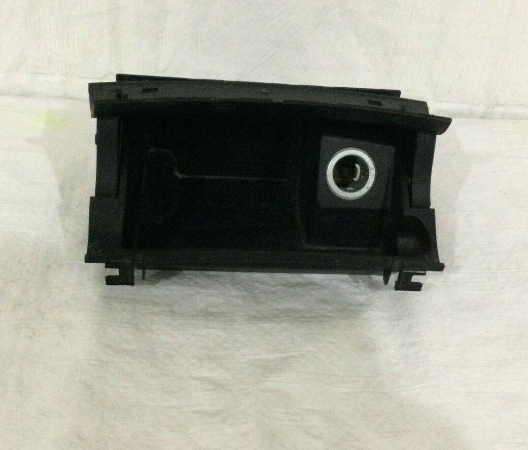 2003-2006 Mercedes Benz W211 E55AMG Center Ashtray Dash Storage OEM 2118204075