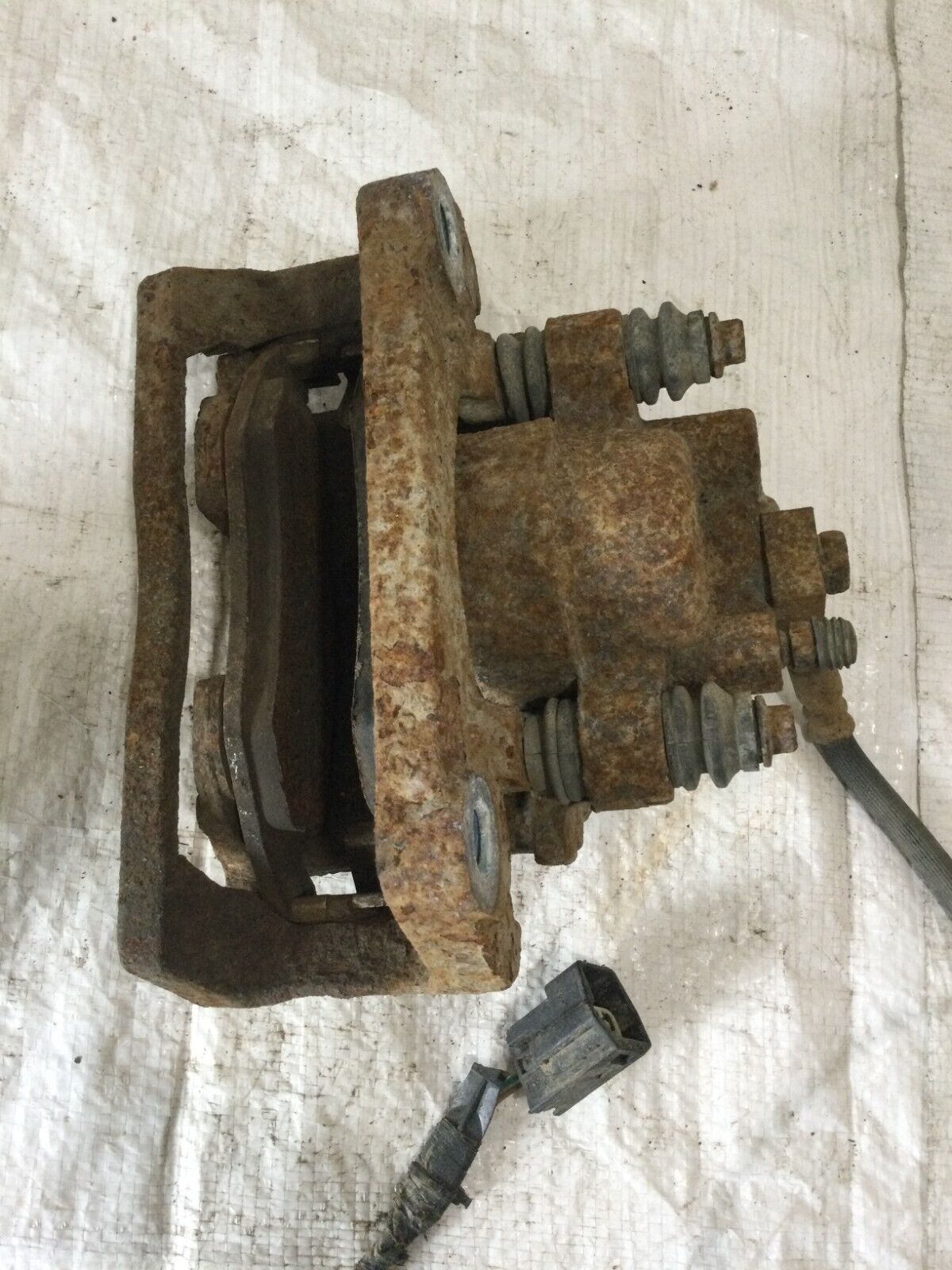2005 Dodge Ram 1500 Rear Right Brake Caliper OEM