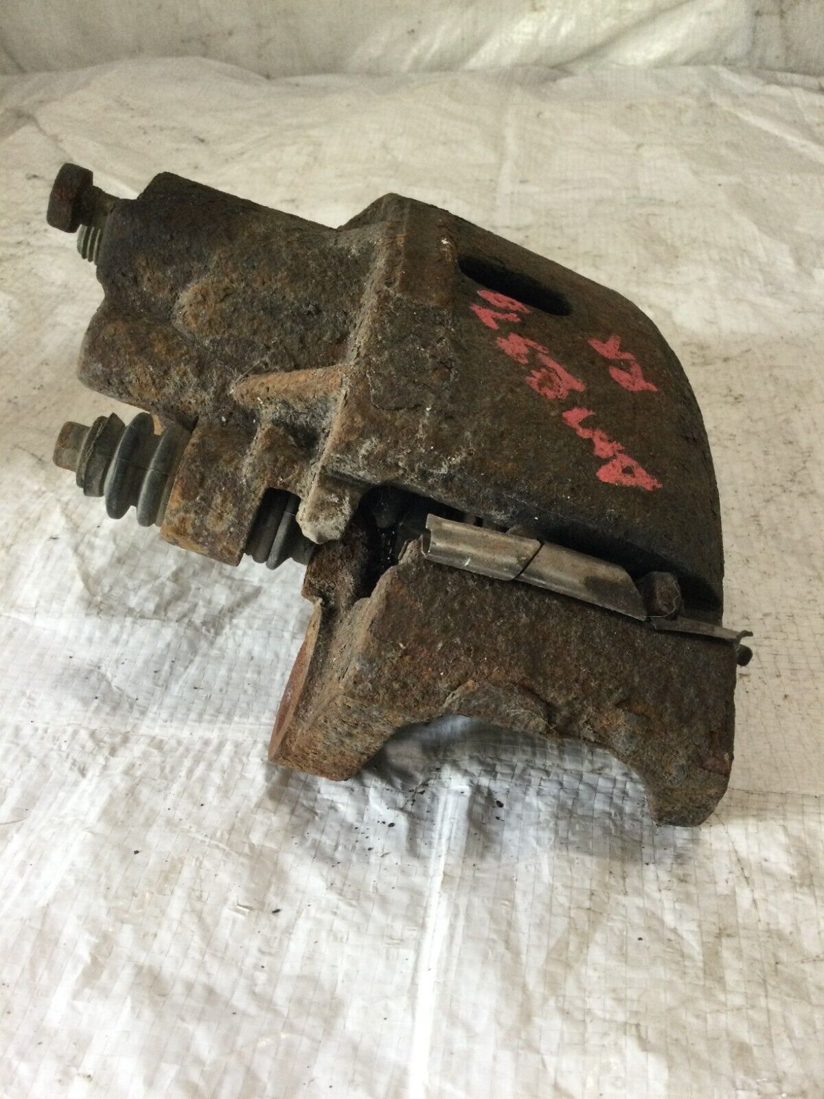 2004-2006 Dodge  Ram 1500 Rear Right Brake  Caliper OEM
