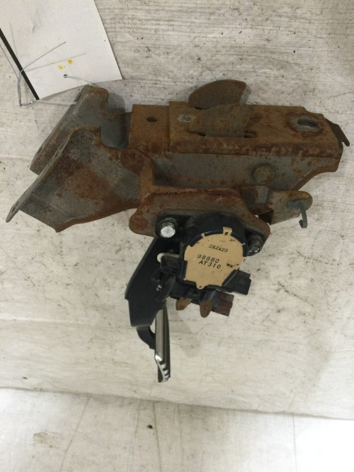2006 Infiniti M45 Brake Pedal OEM