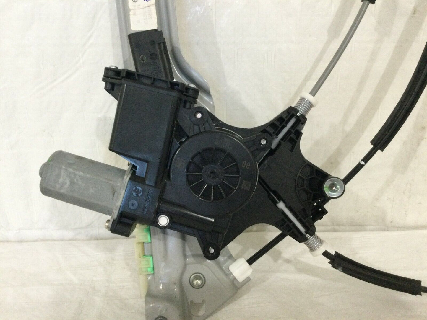 2019 Buick Regal Sportback Preferred II Front Left Window Motor Regulator OEM