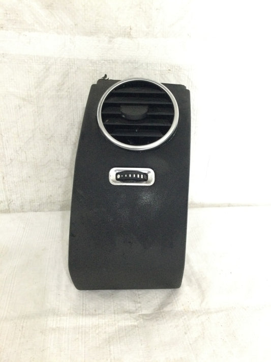 2012 Land Rover LR4 Right Passenger Dash Vent Assembly Black Trim Bezel OEM